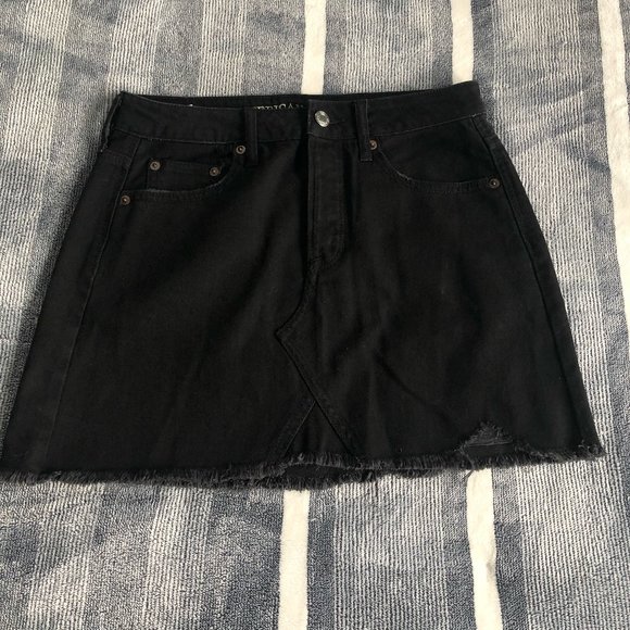AE black denim skirt - Picture 2 of 7